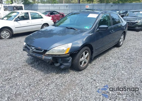 2003 Honda Accord 2.4 Ex z USA, uszkodzony, nr VIN 1HGCM56683A110045